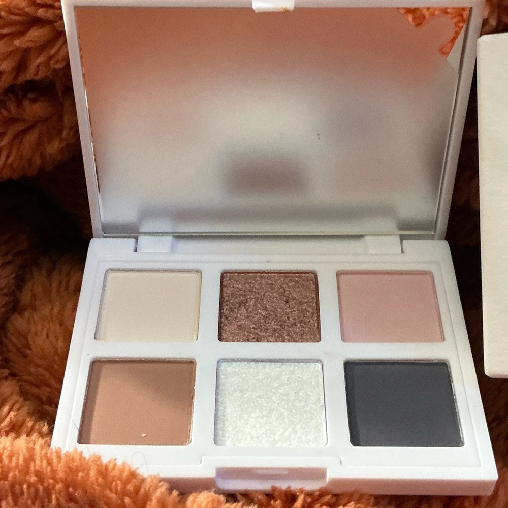 Lithe astral eyeshadow palette